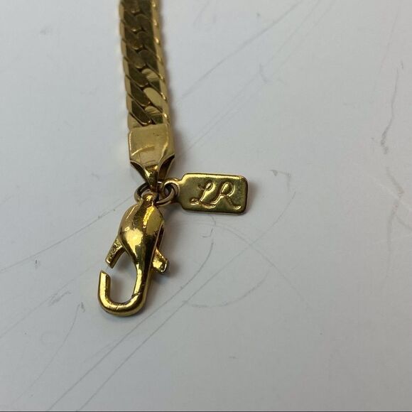 Lady Remington Vintage Necklace - Picture 4 of 5